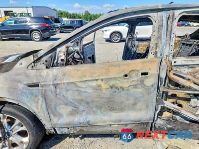 Zdjęcie 7 z 12 samochodu: 2013 FORD ESCAPE SE VIN:1FMCU0GX1DUB23708 - miniatura