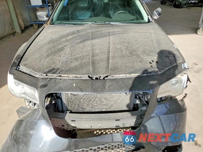 Zdjęcie 11 z 12 samochodu: 2016 CHRYSLER 300C VIN:2C3CCAEG0GH190456 - miniatura
