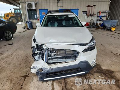 Piąte zdjęcie samochodu w środku: 2022 SUBARU CROSSTREK LIMITED VIN:JF2GTDNC6NH265578 - miniatura