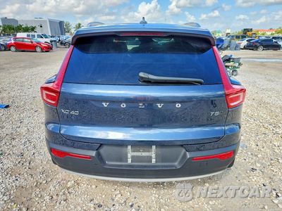 Zdjęcie 6 z 14 samochodu: 2022 VOLVO XC40 T5 MOMENTUM VIN:YV4162UK8N2645434 - miniatura