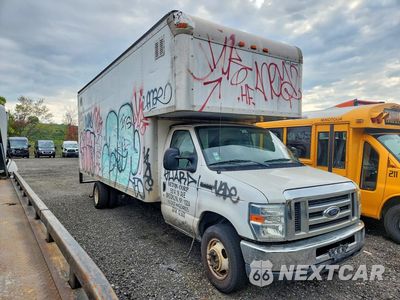 Czwarte zdjęcie samochodu z boku: 2014 FORD E450 BOX TRUCK VIN:1FDXE4FS9EDA23529 - miniatura