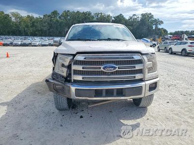 Piąte zdjęcie samochodu w środku: 2017 FORD F150 SUPERCREW VIN:1FTEW1CGXHFB62553 - miniatura