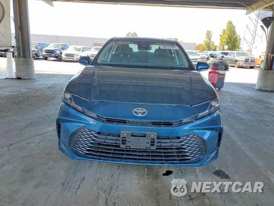 Piąte zdjęcie samochodu w środku: 2026 TOYOTA CAMRY LE VIN:4T1DAACK3TU240394 - miniatura
