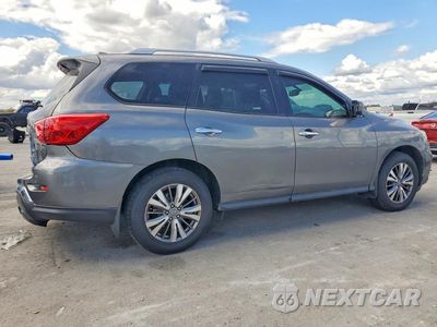 Trzecie zdjęcie samochodu z tyłu: 2019 NISSAN PATHFINDER SV VIN:5N1DR2MM4KC621447 - miniatura