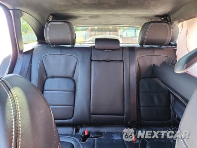 Zdjęcie 10 z 13 samochodu: 2019 JAGUAR F-PACE S VIN:SADCM2FV8KA616577 - miniatura