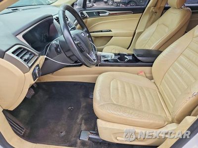 Zdjęcie 7 z 12 samochodu: 2014 FORD FUSION SE VIN:3FA6P0HD4ER184787 - miniatura