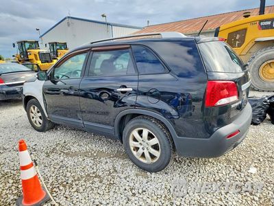 Drugie zdjęcie samochodu z przodu: 2012 KIA SORENTO LX VIN:5XYKT4A24CG295707 - miniatura