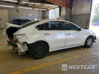 Trzecie zdjęcie samochodu z tyłu: 2015 NISSAN ALTIMA 2.5 S VIN:1N4AL3AP1FC242950 - miniatura