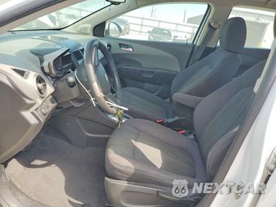 Zdjęcie 7 z 12 samochodu: 2015 CHEVROLET SONIC LT VIN:1G1JC6SH1F4173439 - miniatura