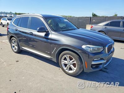 Czwarte zdjęcie samochodu z boku: 2018 BMW X3 XDRIVE30I VIN:5UXTR9C59JLD65003 - miniatura
