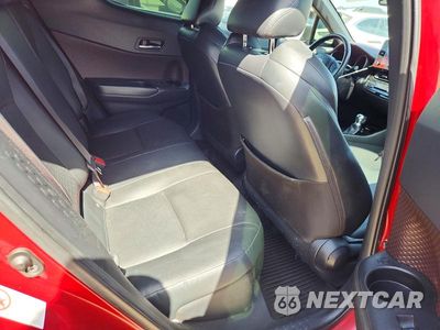 Zdjęcie 10 z 12 samochodu: 2019 TOYOTA C-HR LIMITED VIN:JTNKHMBX1K1060431 - miniatura