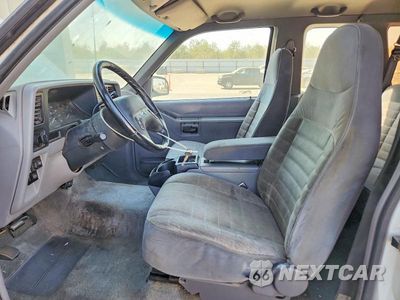 Zdjęcie 7 z 13 samochodu: 1993 FORD EXPLORER VIN:1FMCU22X3PUD97340 - miniatura