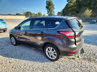 Drugie zdjęcie samochodu z przodu: 2017 FORD ESCAPE SE VIN:1FMCU9GD2HUE00396 - miniatura