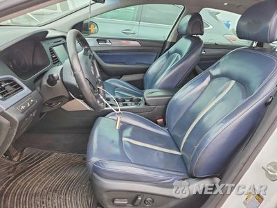 Zdjęcie 7 z 12 samochodu: 2016 HYUNDAI SONATA HYBRID LIMITED VIN:KMHE34L13GA016914 - miniatura
