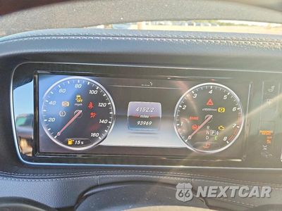 Zdjęcie 9 z 12 samochodu: 2015 MERCEDES-BENZ S 550 VIN:WDDUG8CB2FA082959 - miniatura