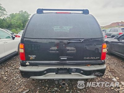 Zdjęcie 6 z 13 samochodu: 2003 CHEVROLET TAHOE K1500 VIN:1GNEK13Z23R154894 - miniatura