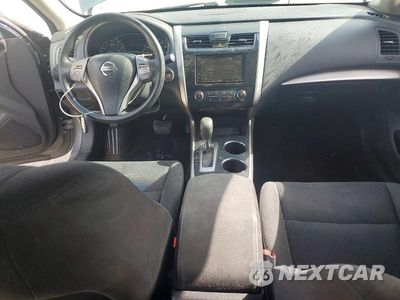Zdjęcie 8 z 13 samochodu: 2015 NISSAN ALTIMA 2.5 S VIN:1N4AL3AP6FC190523 - miniatura