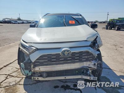 Piąte zdjęcie samochodu w środku: 2020 TOYOTA RAV4 XSE VIN:JTMEWRFV7LD542592 - miniatura
