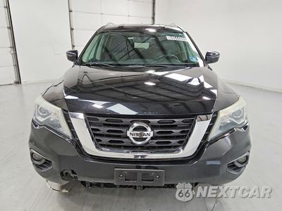 Piąte zdjęcie samochodu w środku: 2017 NISSAN PATHFINDER SV VIN:5N1DR2MM3HC901966 - miniatura