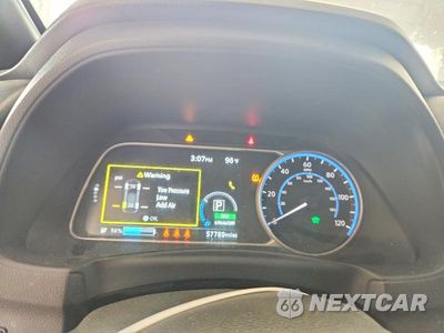 Zdjęcie 9 z 12 samochodu: 2023 NISSAN LEAF S VIN:1N4AZ1BV5PC556635 - miniatura
