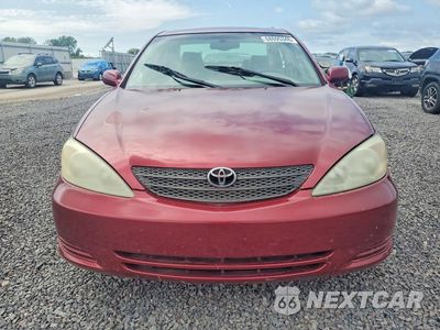 Piąte zdjęcie samochodu w środku: 2002 TOYOTA CAMRY XLE V6 VIN:4T1BF30K22U004486 - miniatura
