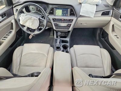 Zdjęcie 8 z 12 samochodu: 2015 HYUNDAI SONATA SPORT VIN:5NPE34AF4FH119009 - miniatura