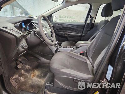 Zdjęcie 7 z 12 samochodu: 2015 FORD ESCAPE S VIN:1FMCU0F77FUB90205 - miniatura