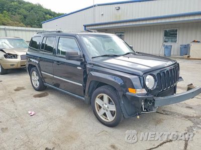 Czwarte zdjęcie samochodu z boku: 2010 JEEP PATRIOT SPORT VIN:1J4NF1GB9AD623381 - miniatura