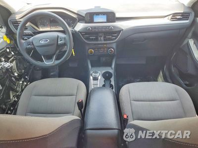 Zdjęcie 8 z 14 samochodu: 2022 FORD ESCAPE S VIN:1FMCU0F62NUA12708 - miniatura