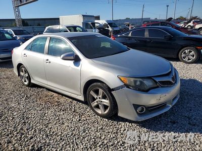 Czwarte zdjęcie samochodu z boku: 2014 TOYOTA CAMRY SE VIN:4T1BF1FKXEU317253 - miniatura