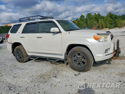 Czwarte zdjęcie samochodu z boku: 2013 TOYOTA 4RUNNER SR5 VIN:JTEBU5JR9D5147459 - miniatura
