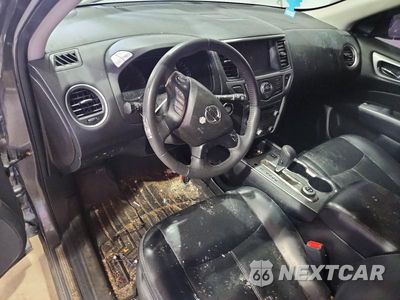 Zdjęcie 8 z 13 samochodu: 2017 NISSAN PATHFINDER SL VIN:5N1DR2MM0HC627271 - miniatura