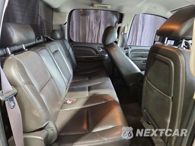 Zdjęcie 10 z 12 samochodu: 2014 GMC SIERRA K2500 DENALI VIN:1GT125E86EF114275 - miniatura