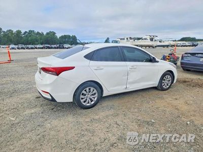 Trzecie zdjęcie samochodu z tyłu: 2021 HYUNDAI ACCENT SE VIN:3KPC24A67ME143347 - miniatura