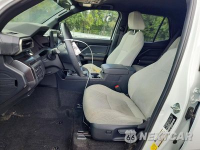 Zdjęcie 7 z 12 samochodu: 2025 TOYOTA 4 RUNNER SR5 VIN:JTEVA5BR0S5063502 - miniatura
