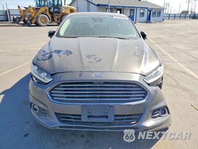 Piąte zdjęcie samochodu w środku: 2016 FORD FUSION SE HYBRID VIN:3FA6P0LU4GR388791 - miniatura