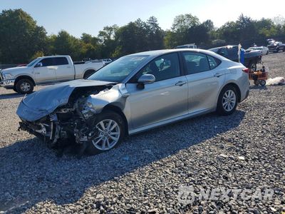2026 TOYOTA CAMRY LE 4T1DAACK6TU733843 - główne zdjęcie licytacji z USA - miniatura