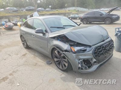 Czwarte zdjęcie samochodu z boku: 2023 AUDI SQ5 SPORTBACK PRESTIGE VIN:WA134AFY8P2152072 - miniatura