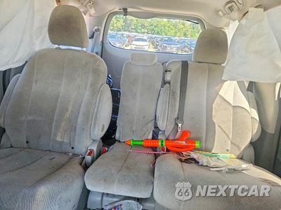 Zdjęcie 10 z 13 samochodu: 2013 TOYOTA SIENNA VIN:5TDKK3DC6DS324209 - miniatura