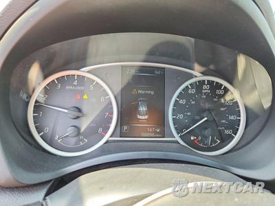 Zdjęcie 9 z 12 samochodu: 2018 NISSAN SENTRA SR VIN:3N1AB7AP7JY310773 - miniatura