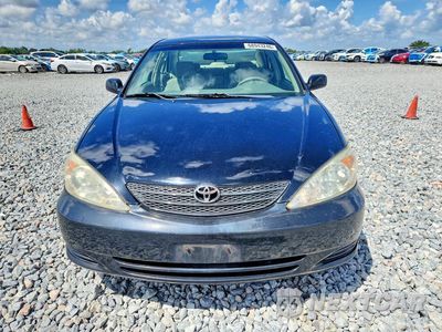 Piąte zdjęcie samochodu w środku: 2003 TOYOTA CAMRY LE VIN:4T1BE30K73U158809 - miniatura