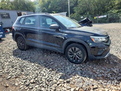 Czwarte zdjęcie samochodu z boku: 2024 VOLKSWAGEN TAOS S VIN:3VV5X7B24RM003875 - miniatura