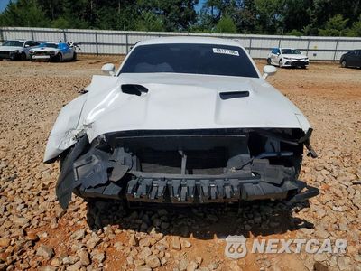 Piąte zdjęcie samochodu w środku: 2015 DODGE CHALLENGER SXT VIN:2C3CDZAG8FH709852 - miniatura
