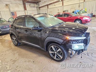Czwarte zdjęcie samochodu z boku: 2018 HYUNDAI KONA LIMITED VIN:KM8K3CA50JU166939 - miniatura