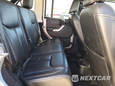 Zdjęcie 11 z 13 samochodu: 2017 JEEP WRANGLER UNLIMITED SAHARA VIN:1C4BJWEGXHL590166 - miniatura