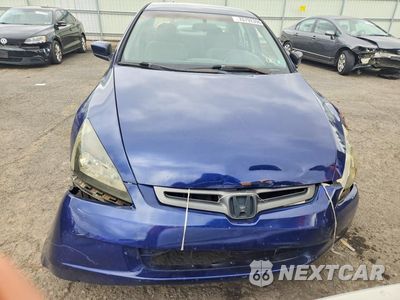 Piąte zdjęcie samochodu w środku: 2003 HONDA ACCORD LX VIN:1HGCM56313A133088 - miniatura