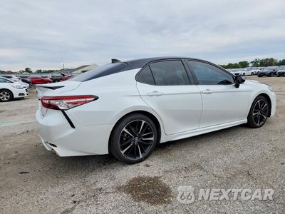 Trzecie zdjęcie samochodu z tyłu: 2019 TOYOTA CAMRY XSE VIN:4T1B61HK3KU285965 - miniatura