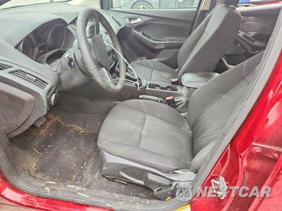 Zdjęcie 7 z 12 samochodu: 2016 FORD FOCUS SE VIN:1FADP3K28GL356031 - miniatura