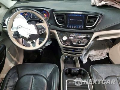 Zdjęcie 8 z 13 samochodu: 2020 CHRYSLER PACIFICA LIMITED VIN:2C4RC1GG0LR263025 - miniatura