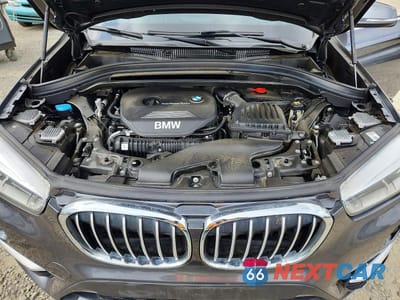Zdjęcie 12 z 13 samochodu: 2017 BMW X1 XDRIVE28I VIN:WBXHT3C34H5F83209 - miniatura